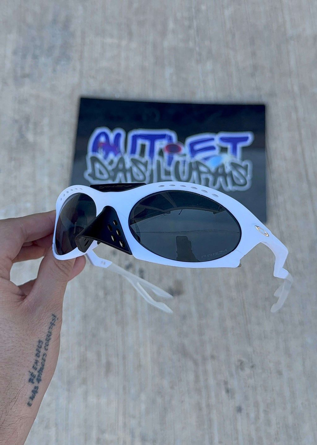 DDC7001B-5589-4F83-83F8-F1ACA4F8A83A