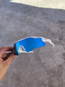 E6DF1393-E0C0-4810-9292-2F8CFDA26614