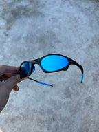 E986DBDD-90CD-46A3-884C-7B6B03DE36DE