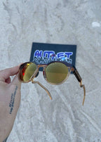 E9CCB661-F334-448F-8BDC-B98FCC651CE4