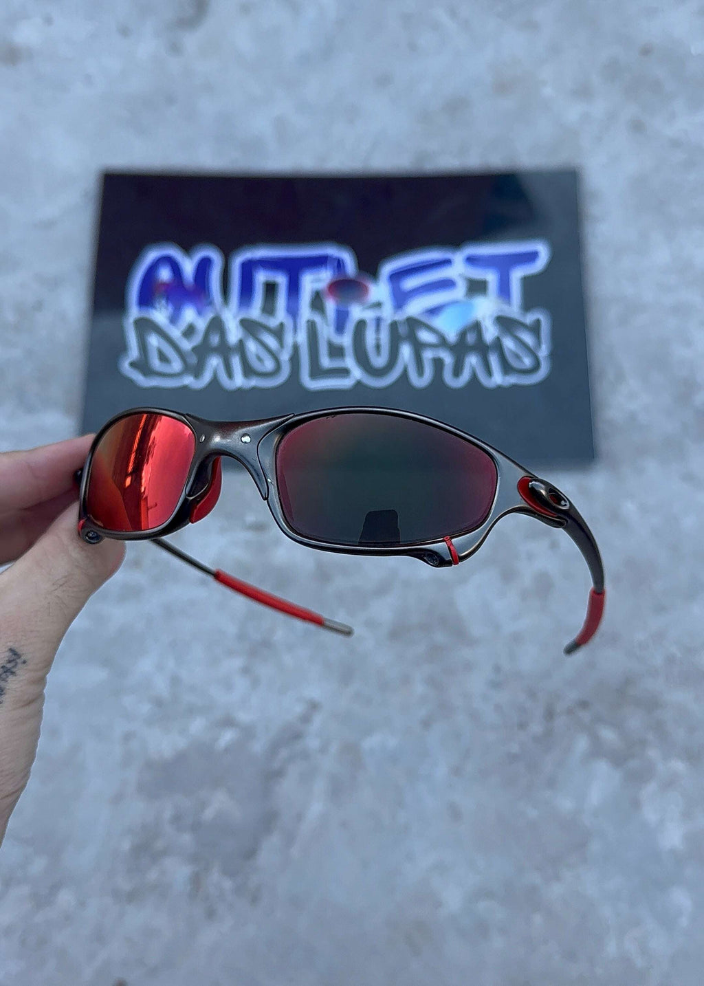 F3E43456-D133-4FC9-B154-EF17B5430836