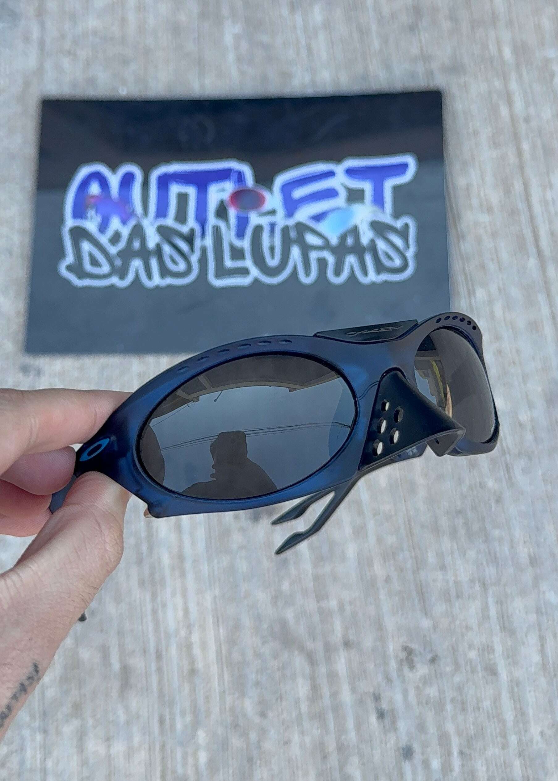 F8F3963E-6931-47D1-864D-88ABFE6EC472