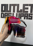 F90DEC02-E27F-4497-BF7A-1D017663EAAB