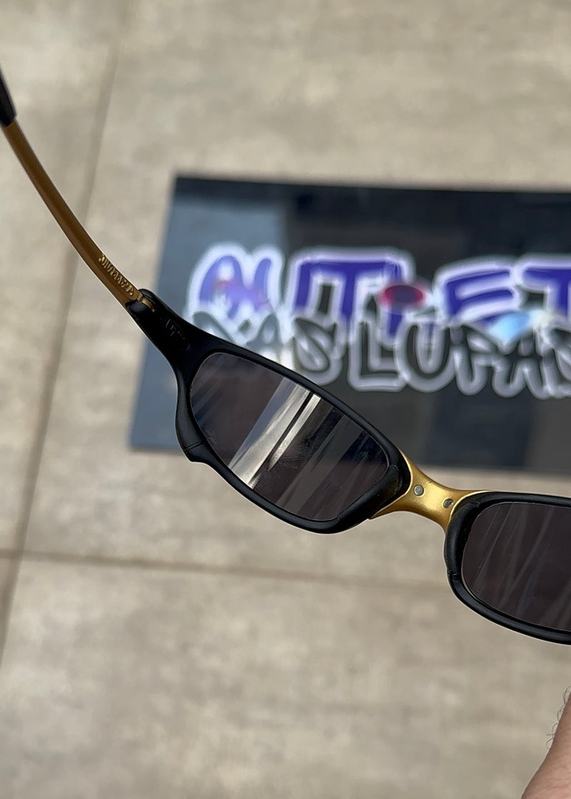 Juliet Corvette, Black (MC Tuto) (2X1)