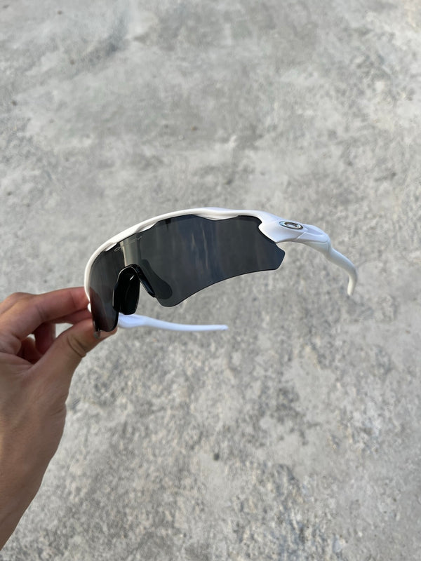 Radar EV Branca, Black (2X1)